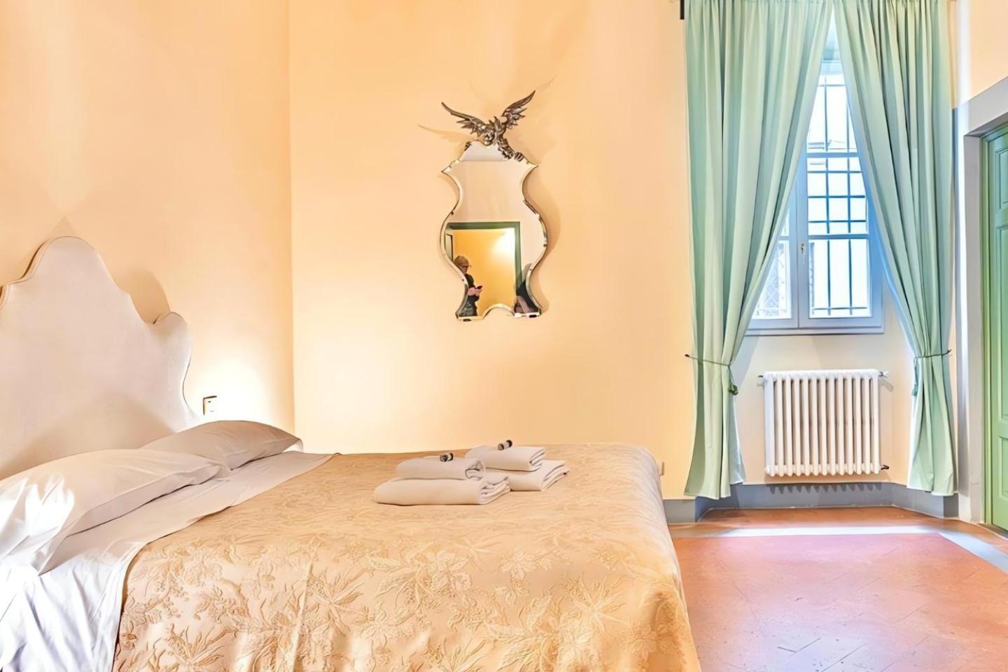 The Luxury Florence Historic Palace Of Santa Croce Exterior foto